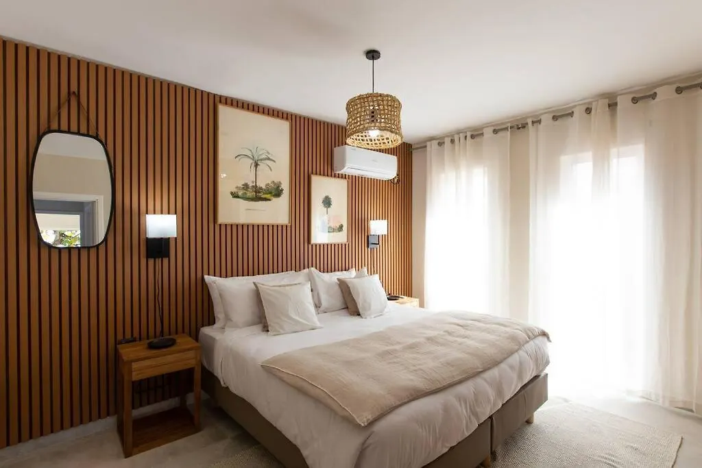 Feriehus Hamaka Condo A Beachfront Retreat On Simpson Bay Beach